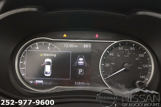 Used 2024 Nissan Versa SR FWD image 17