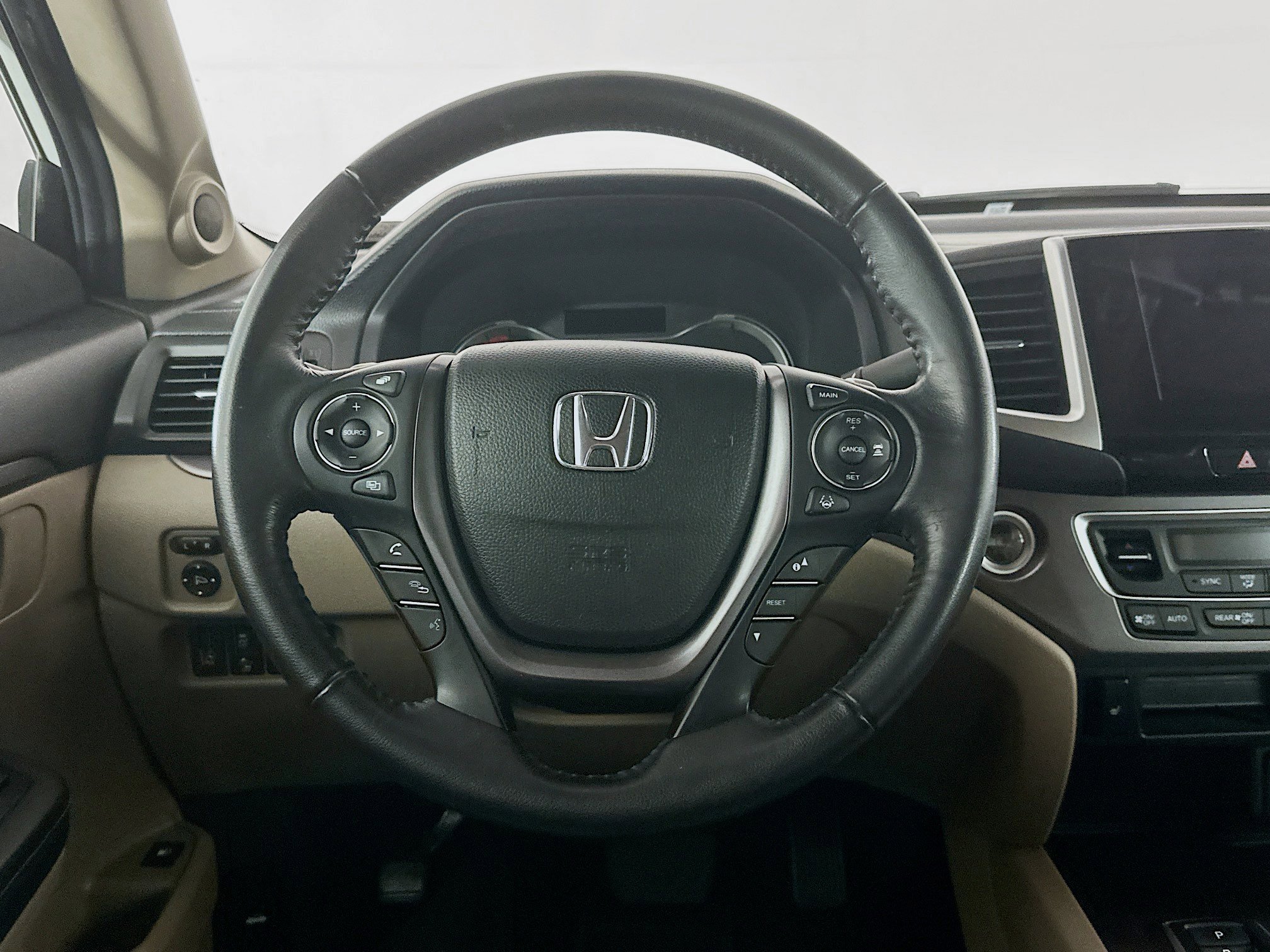 Used 2020 Honda Ridgeline RTL image 17