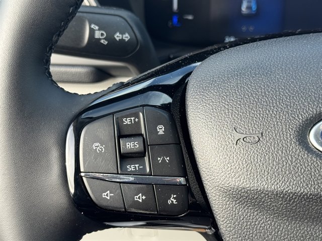 New 2026 Ford Escape SE FWD image 12