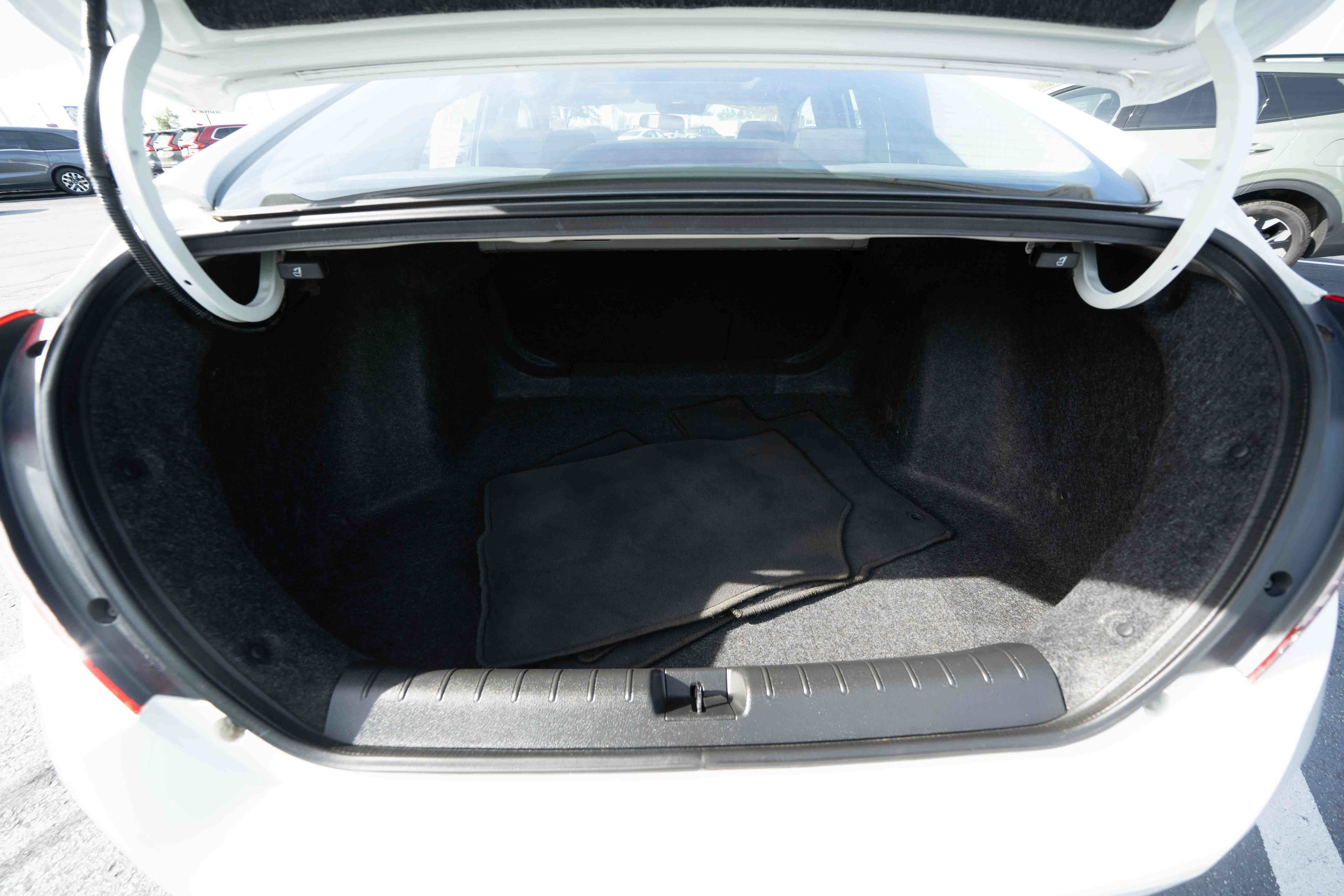 Certified 2021 Honda Civic EX image 27