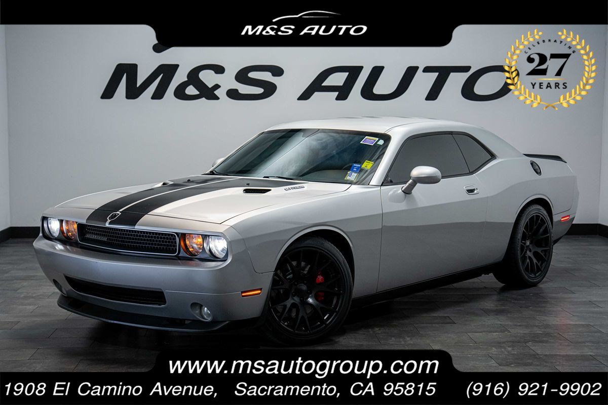 Used 2010 Dodge Challenger SRT8 w/ SRT Option Group II RWD image 1