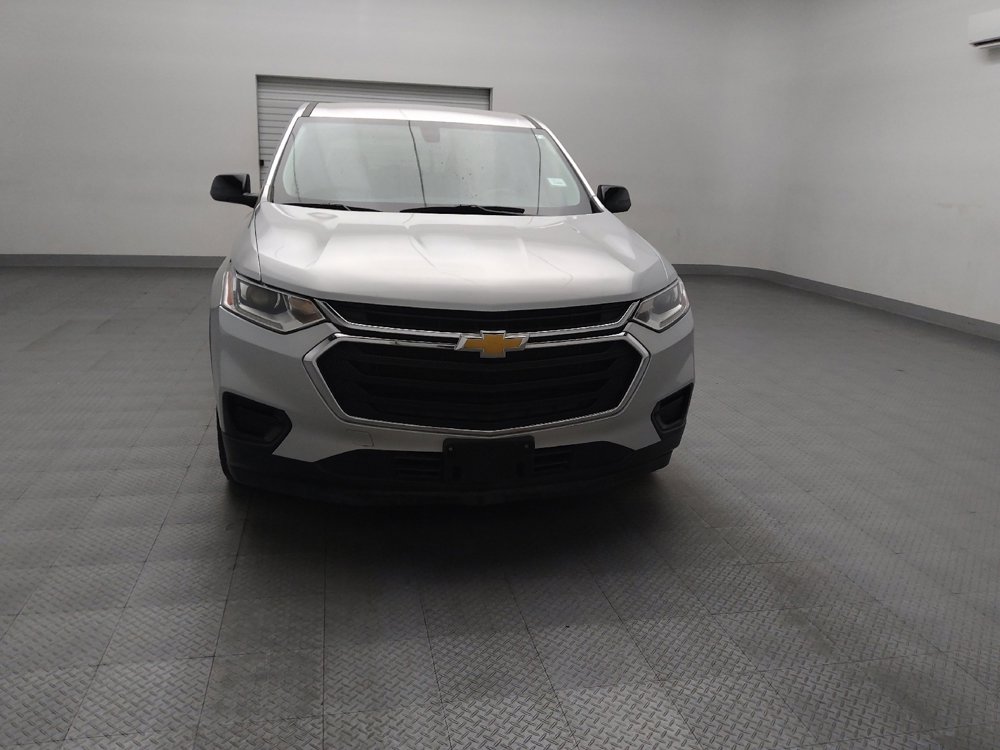 Used 2021 Chevrolet Traverse LS FWD image 14