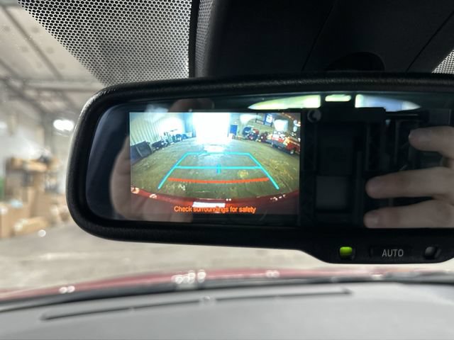 Used 2018 Toyota C-HR XLE FWD image 24