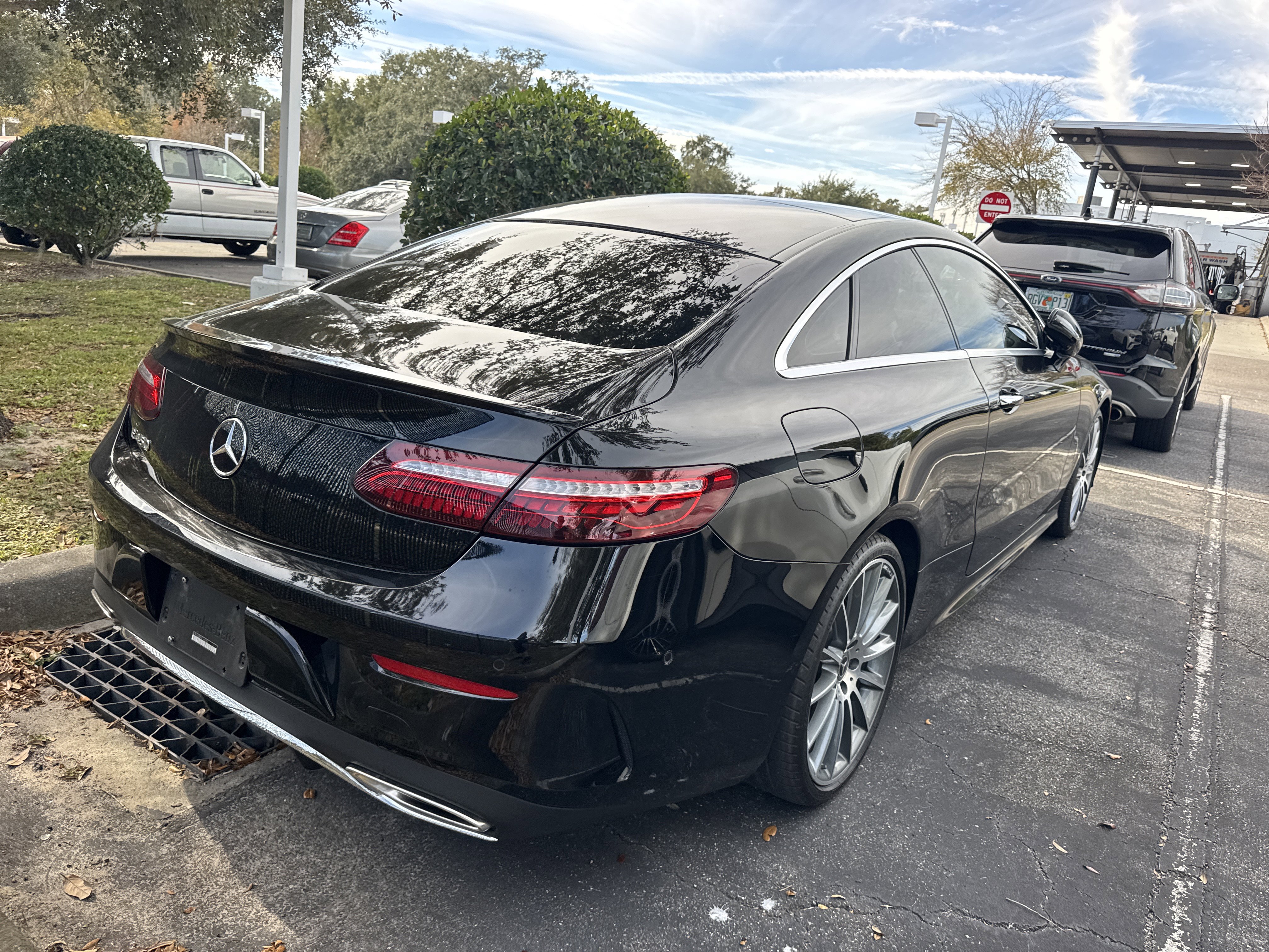 Used 2021 Mercedes-Benz E 450 Coupe image 2