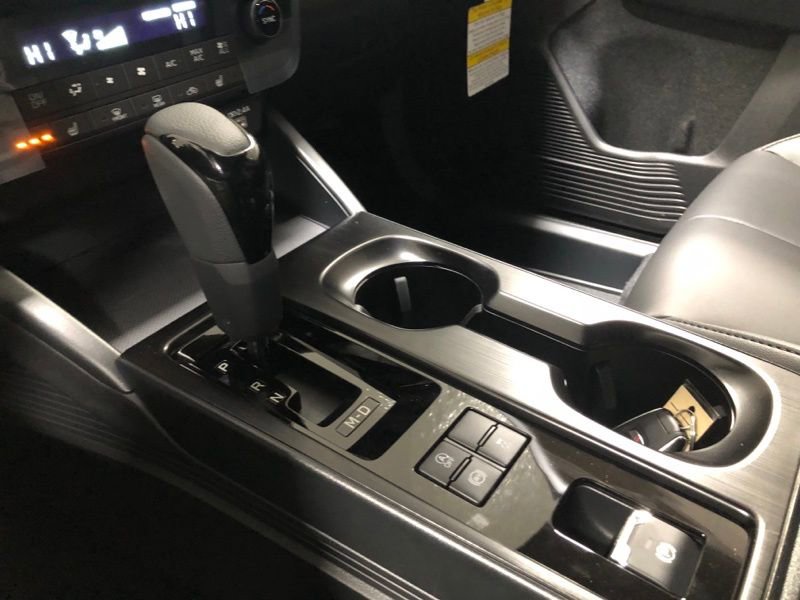 New 2026 Subaru Outback Premium image 34