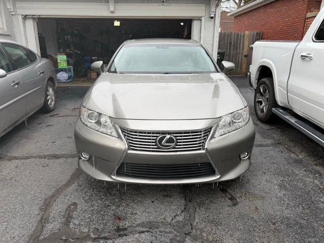 Used 2015 Lexus ES 350 w/ Luxury Package