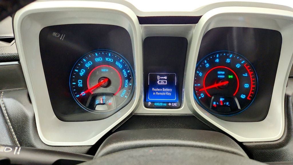 Used 2015 Chevrolet Camaro SS RWD image 15
