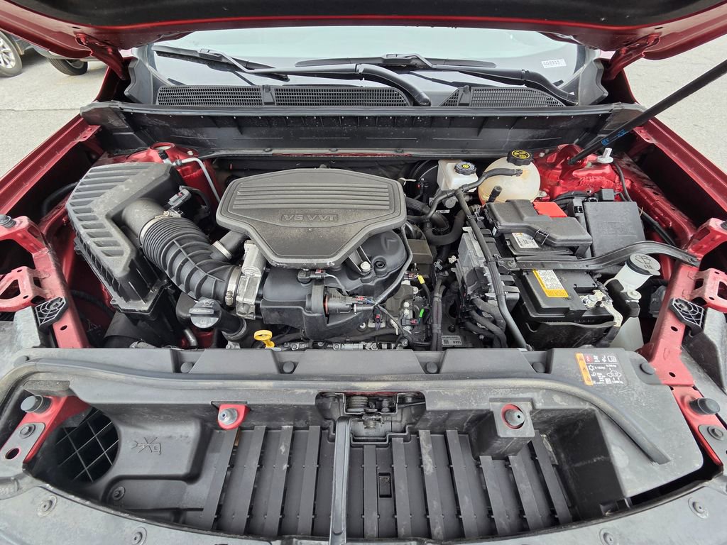 Used 2023 GMC Acadia SLT w/ Elevation Edition image 30