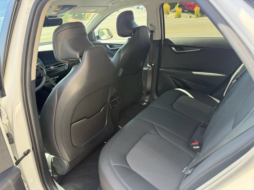 Used 2023 Kia Niro Wind w/ Wind Preserve Package FWD image 56