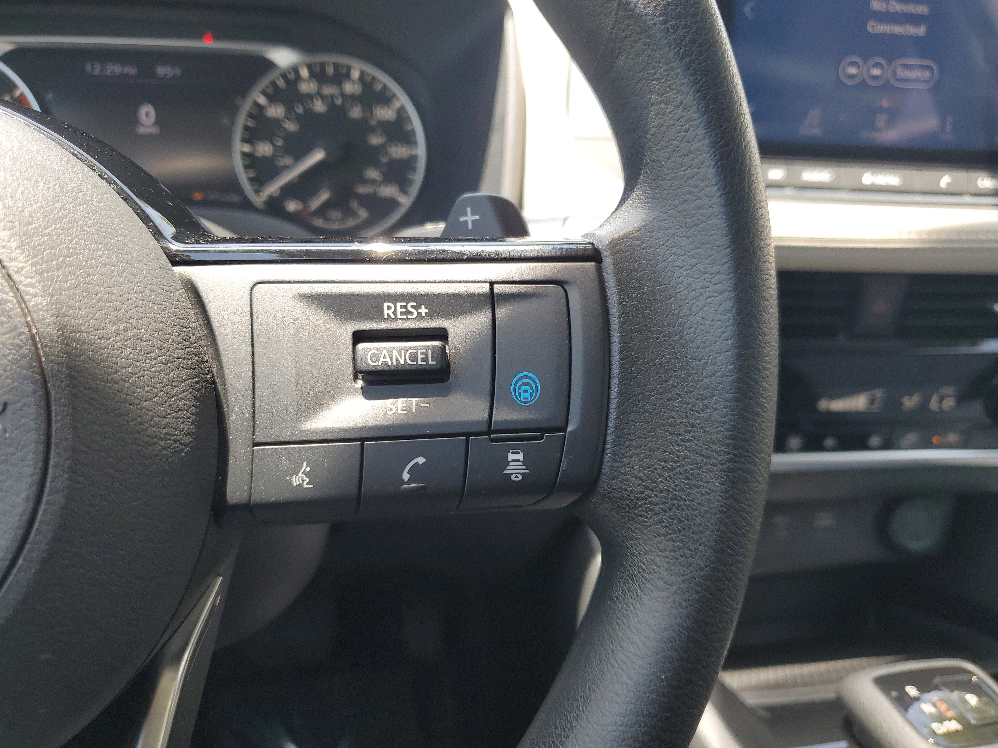 Certified 2023 Nissan Rogue SV image 19