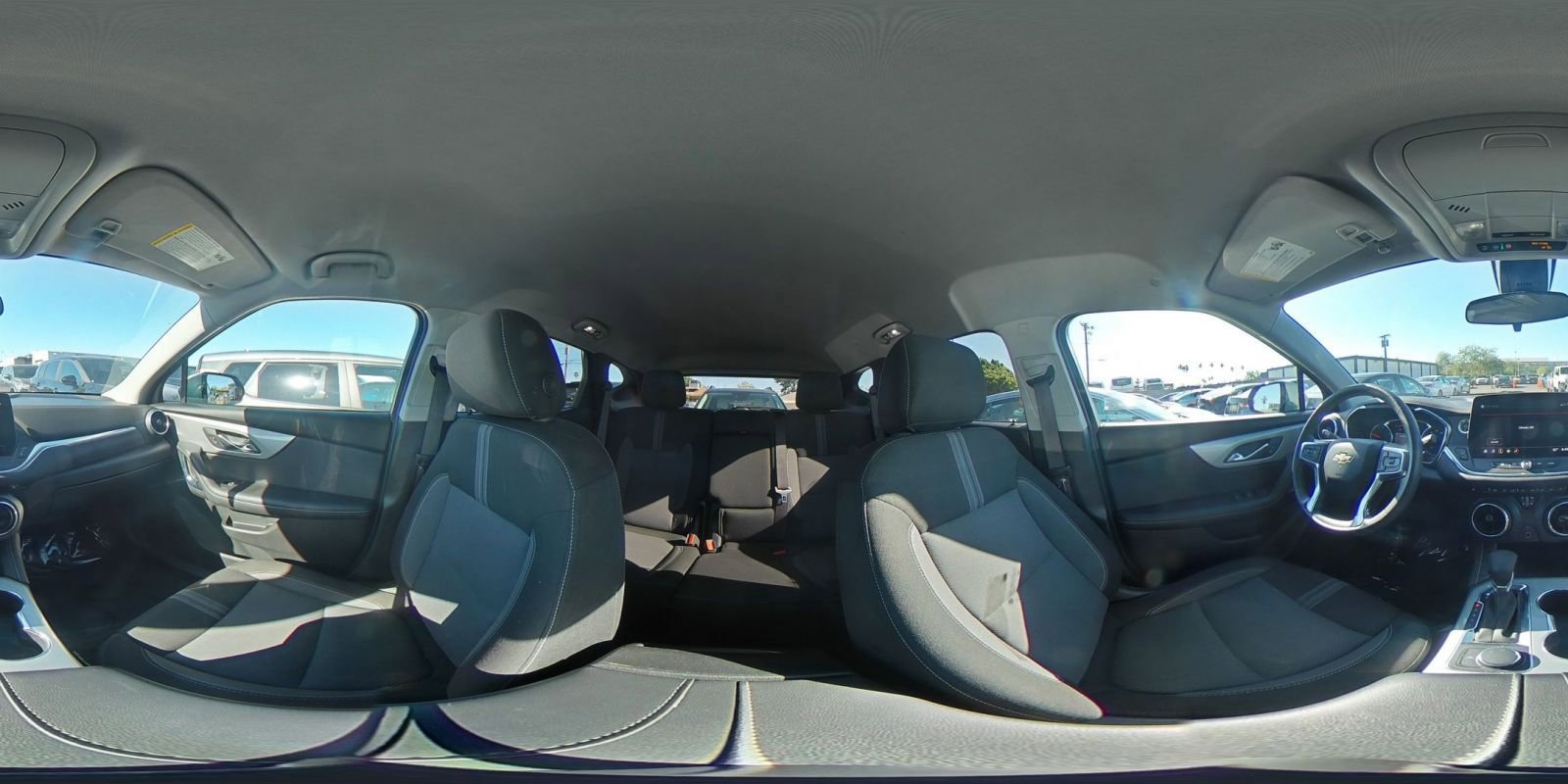 Used 2025 Chevrolet Blazer LT image 42