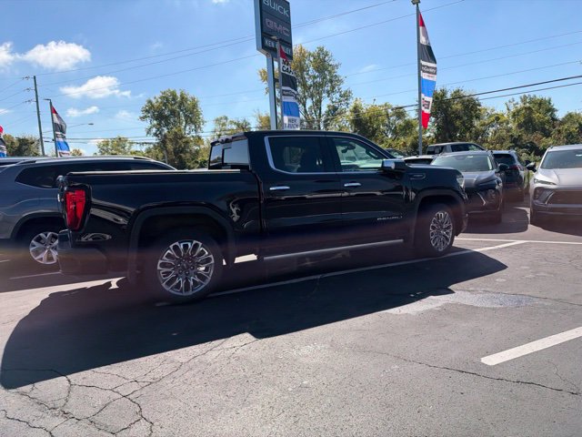 Used 2024 GMC Sierra 1500 Denali Ultimate AWD/4WD image 10