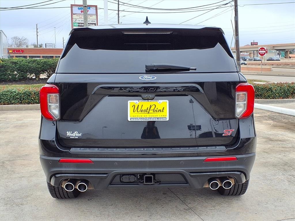 Used 2022 Ford Explorer ST image 4