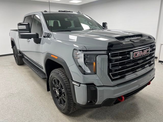 Used 2025 GMC Sierra 3500 AT4 w/ AT4 Premium Plus Package image 2