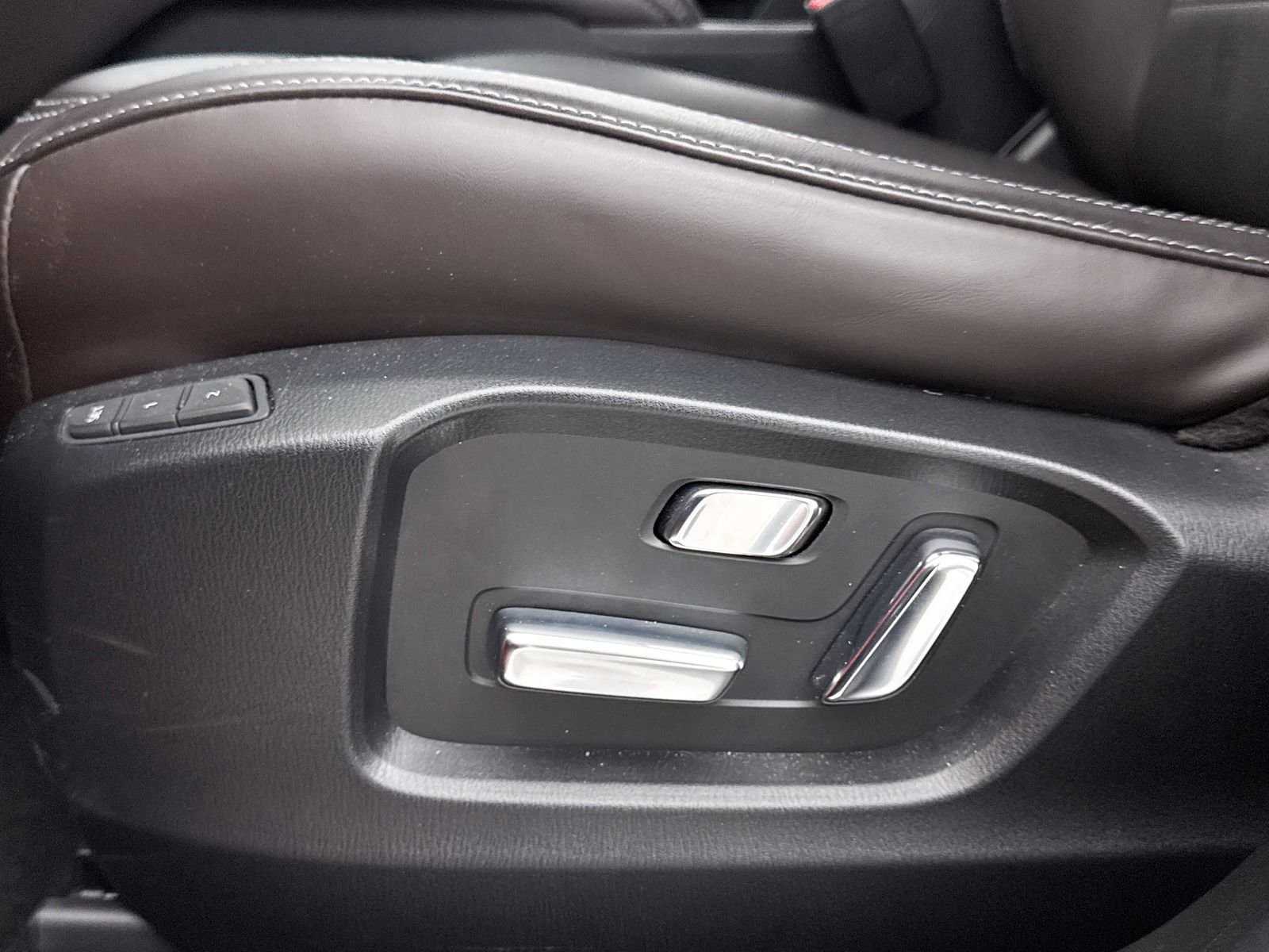 Certified 2025 MAZDA CX-5 Signature image 27