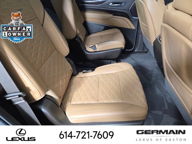 Used 2023 Cadillac Escalade Premium Luxury w/ LPO, Radiant Package AWD/4WD image 21