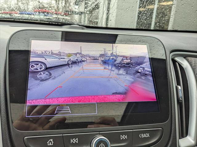 Used 2024 Chevrolet Malibu LT image 22