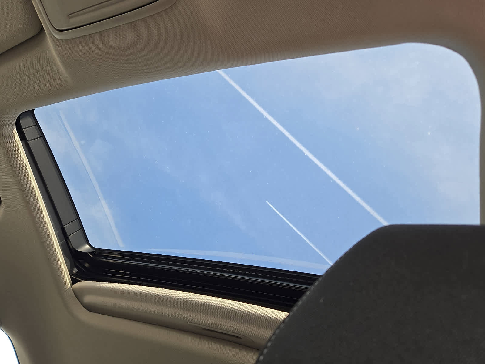 Used 2024 Honda Accord EX image 16