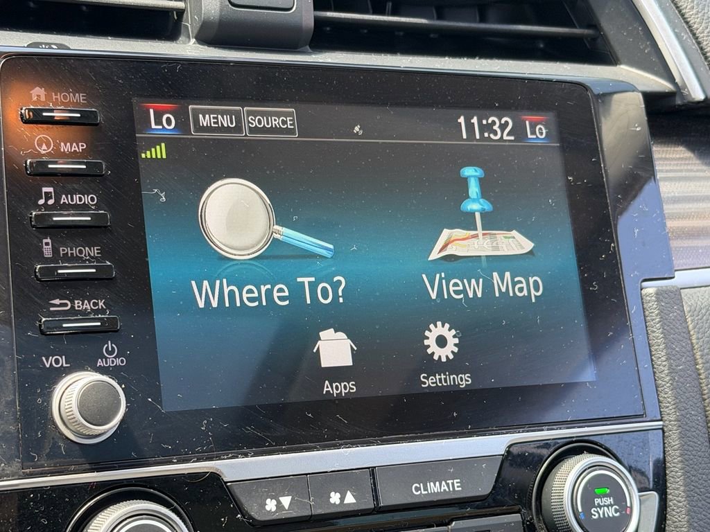 Used 2019 Honda Civic Touring image 17