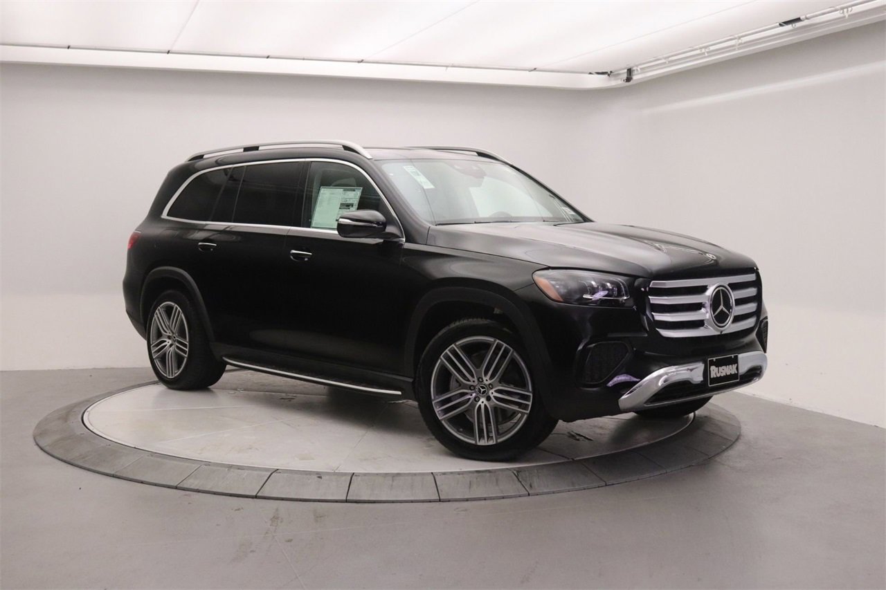 New 2026 Mercedes-Benz GLS 450 4MATIC image 16