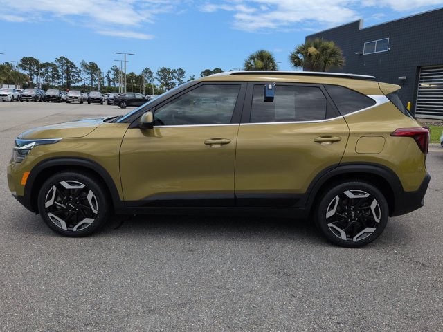 Used 2024 Kia Seltos SX w/ SX Sunroof Package AWD/4WD image 8