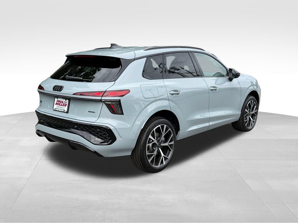 New 2026 Audi Q3 quattro 2.0T AWD/4WD image 7