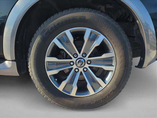 Used 2018 Nissan Armada SL w/ Moonroof Package image 8