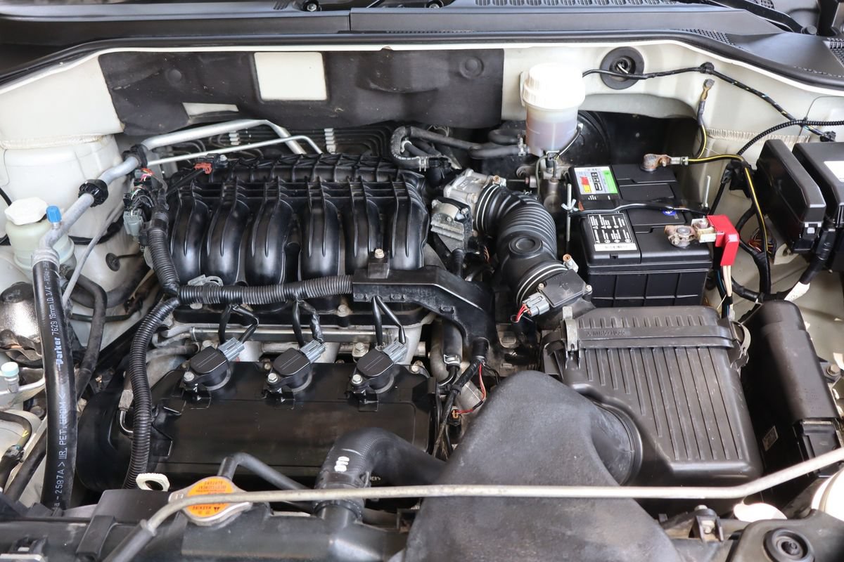 Used 2008 Mitsubishi Endeavor LS AWD/4WD image 36