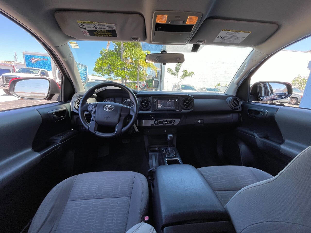 Used 2017 Toyota Tacoma SR RWD image 40