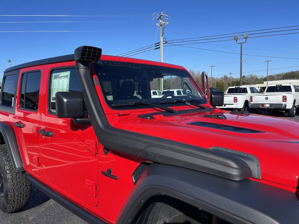 New 2024 Jeep Wrangler Unlimited Rubicon w/ Technology Group image 26