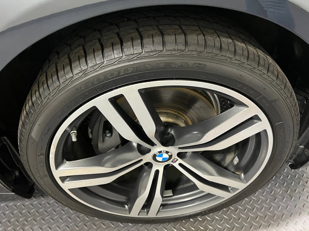 Used 2016 BMW 740i image 22