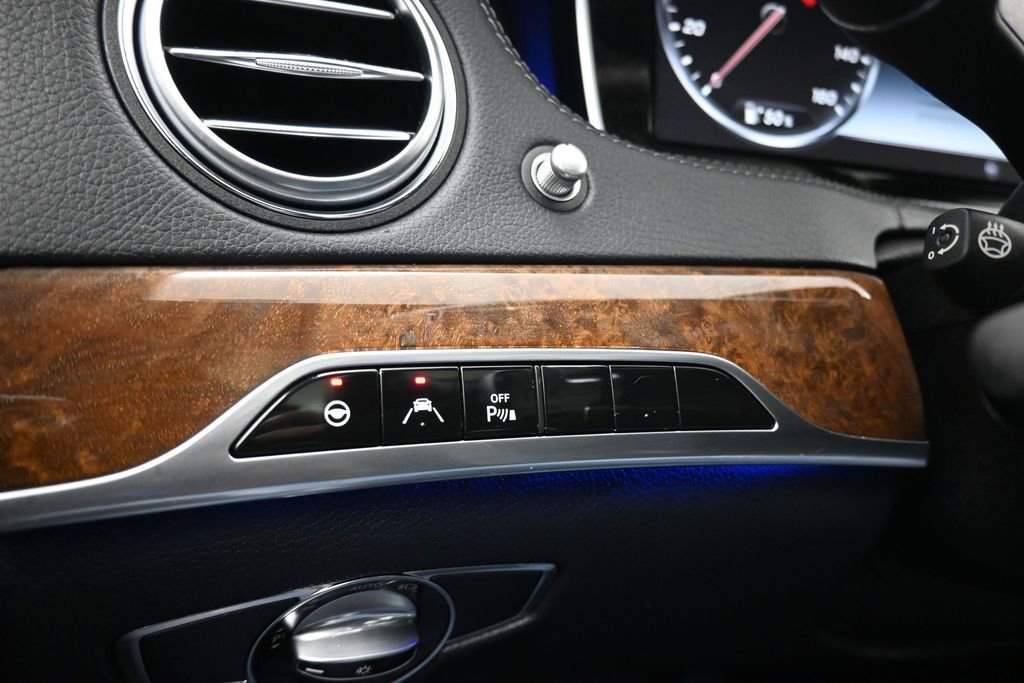 Used 2015 Mercedes-Benz S 550 4MATIC Sedan image 27