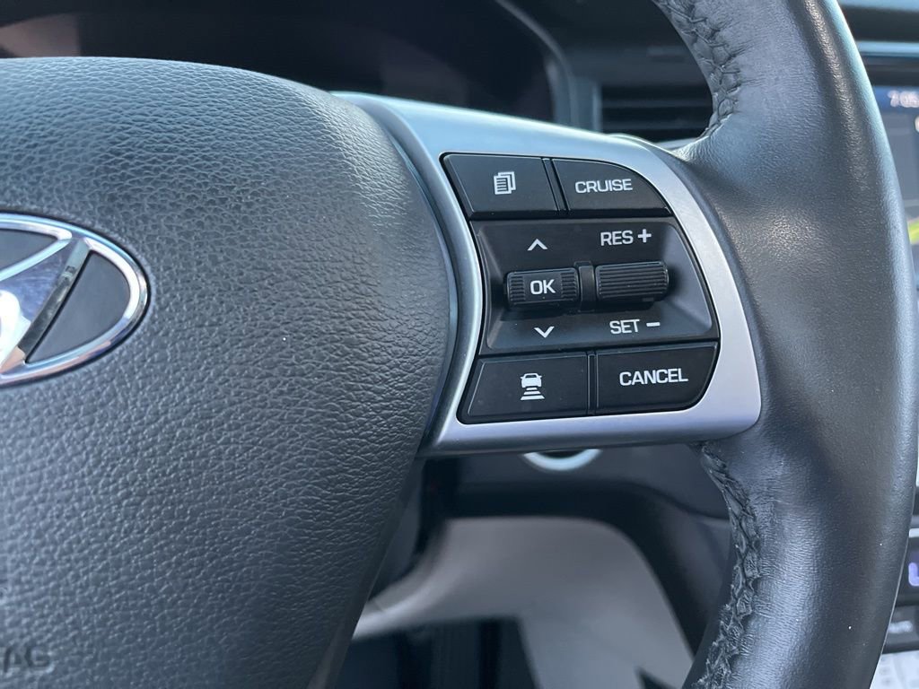 Used 2019 Hyundai Sonata Limited w/ Ultimate Package 04 image 22