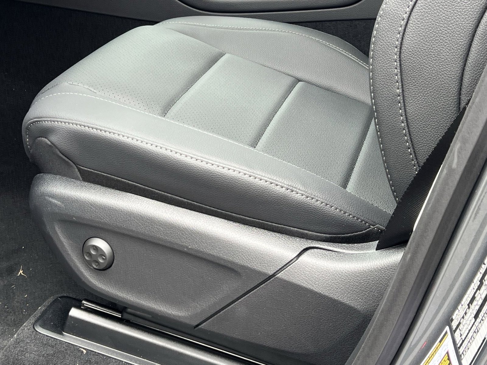 New 2026 Mercedes-Benz GLE 450 4MATIC image 12