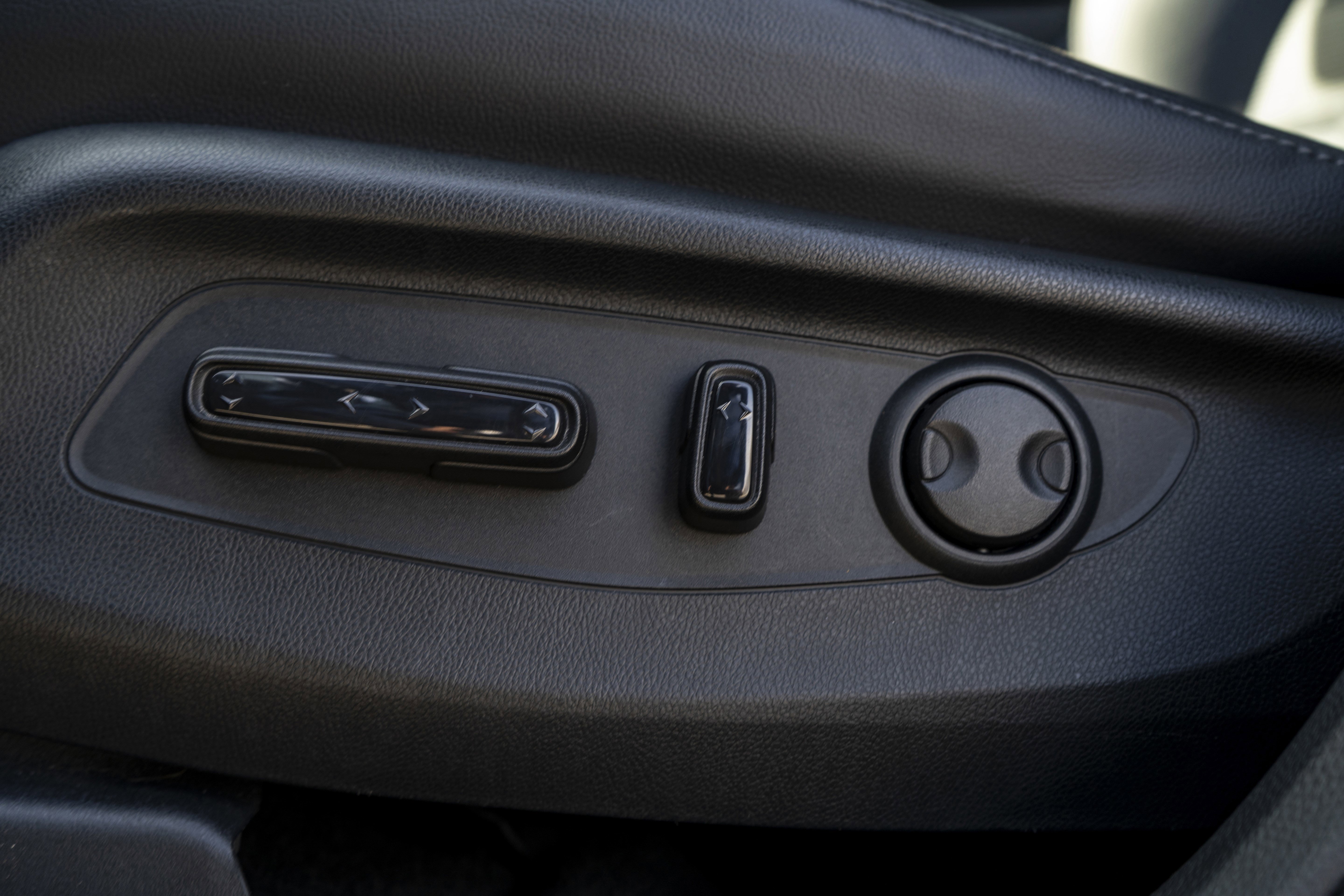 Used 2023 Honda CR-V EX-L image 42