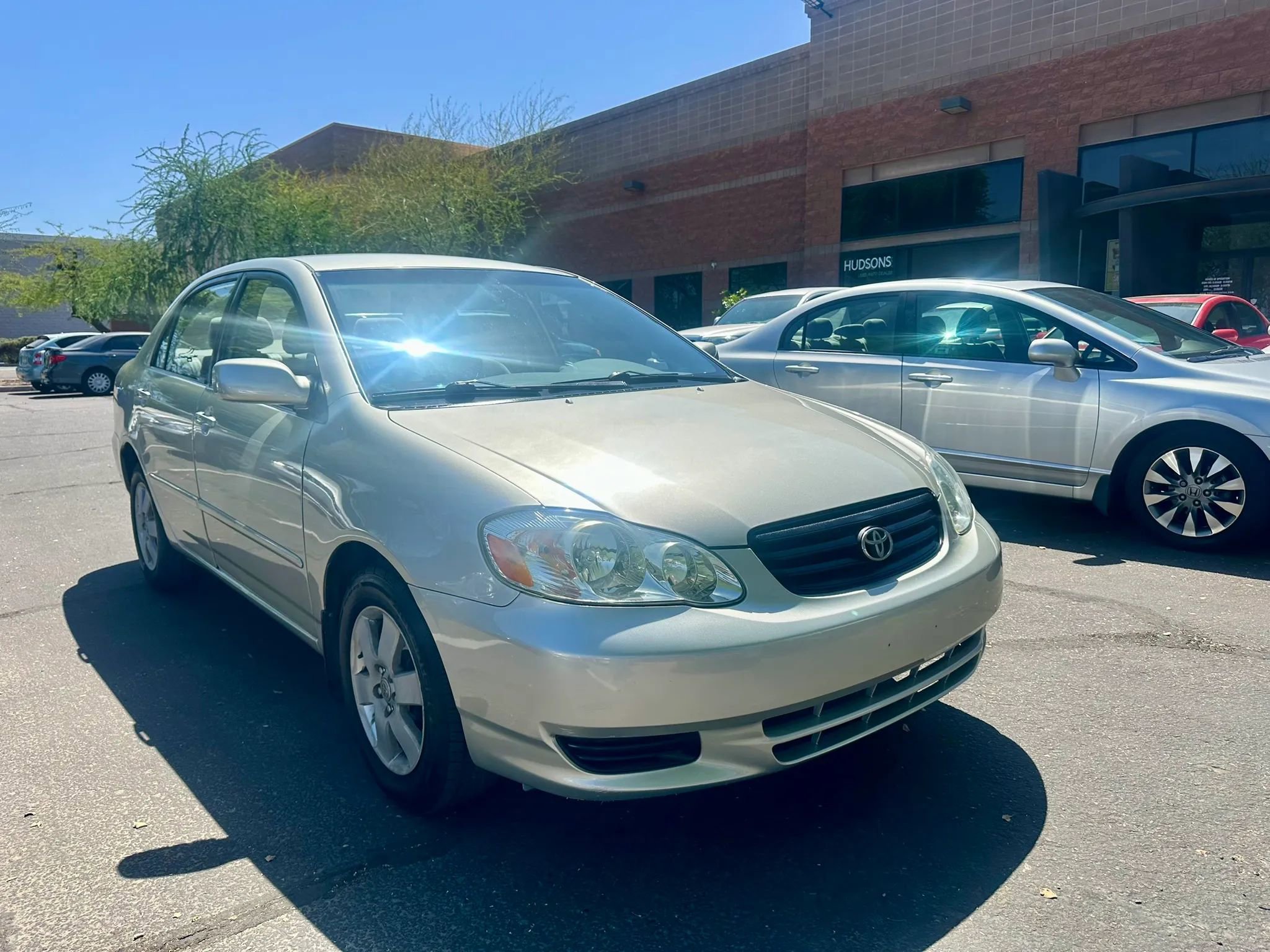 Used 2003 Toyota Corolla LE FWD image 3