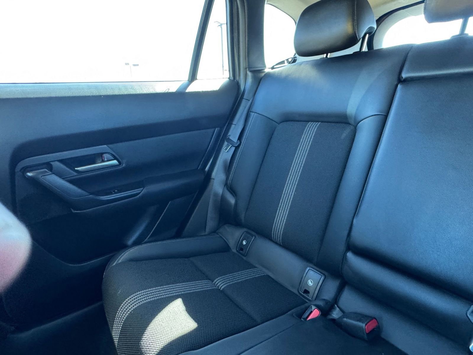 Used 2025 MAZDA CX-50 AWD 2.5 S w/ Preferred Package image 39