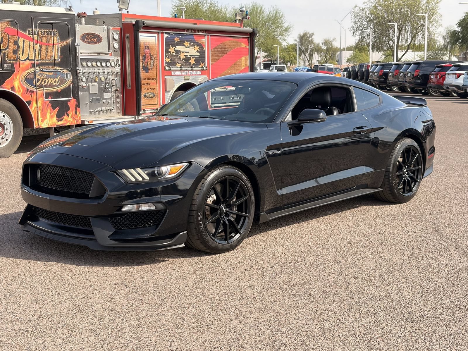Used 2016 Ford Mustang Shelby GT350 w/ Technology Package RWD image 37
