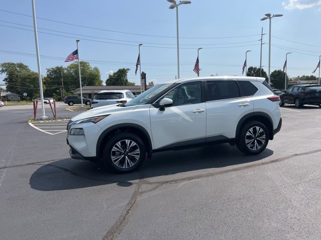 Used 2023 Nissan Rogue SV image 16