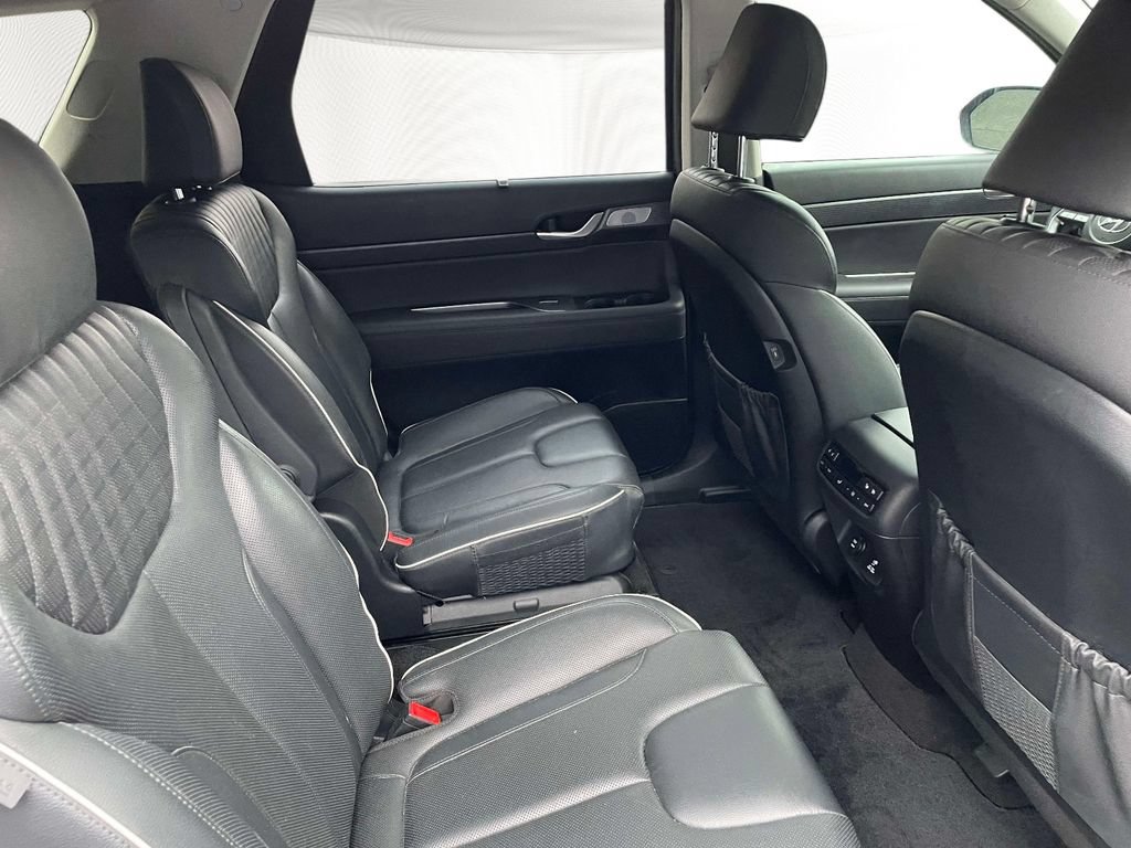 Used 2023 Hyundai Palisade Limited AWD/4WD image 12