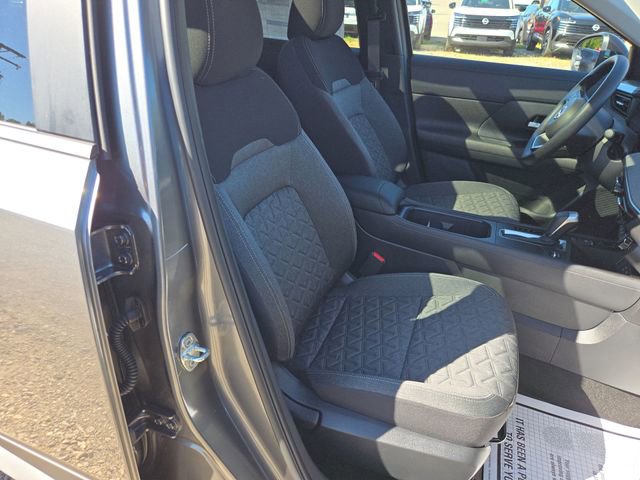 New 2026 Nissan Kicks SV w/ SV Premium Package AWD/4WD image 26