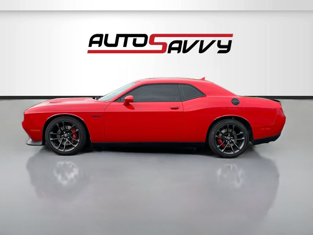 Used 2022 Dodge Challenger R/T Scat Pack RWD image 4