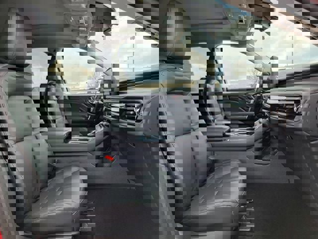 New 2026 Lincoln Aviator AWD image 24