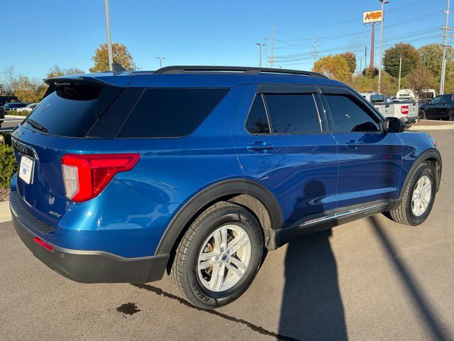 Used 2022 Ford Explorer XLT AWD/4WD image 10