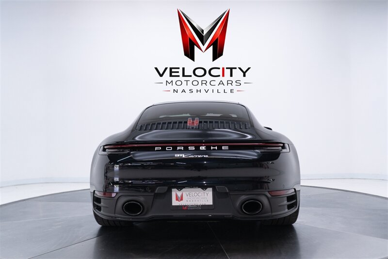 Used 2024 Porsche 911 Carrera RWD image 19
