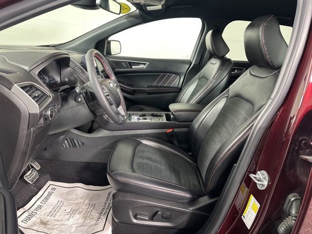 Used 2023 Ford Edge ST-Line w/ Class II Trailer Tow Package image 21