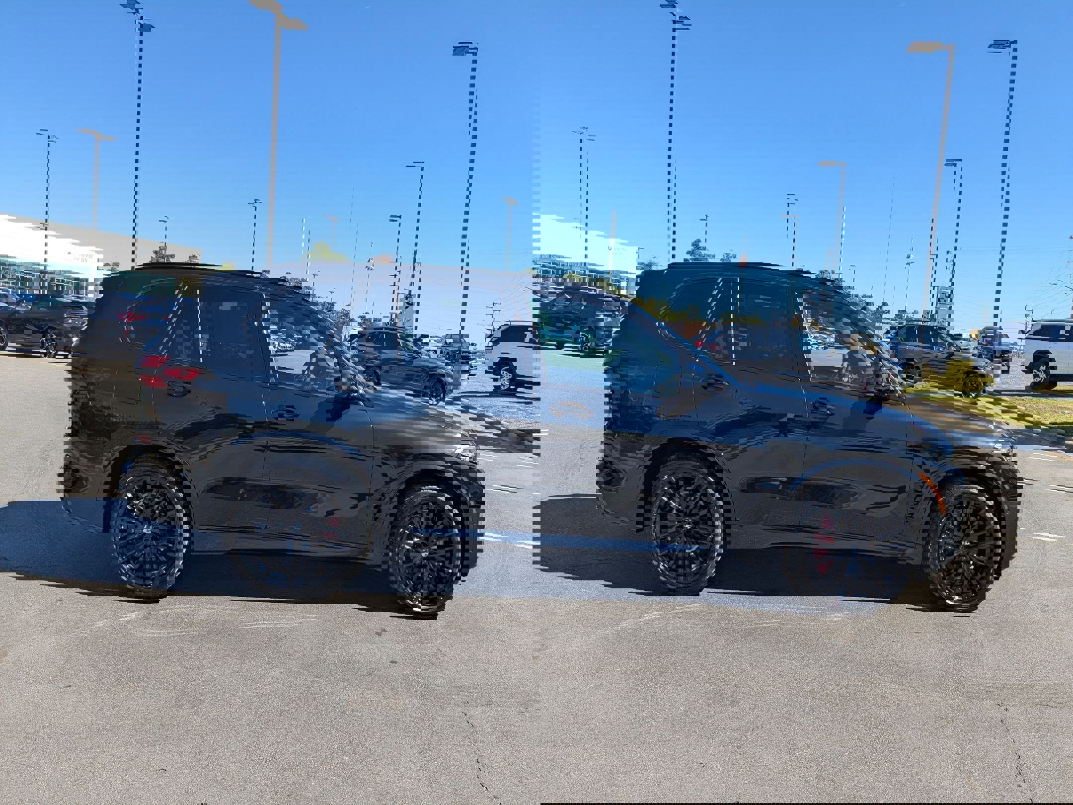 New 2026 BMW X5 xDrive40i w/ M Sport Package image 2