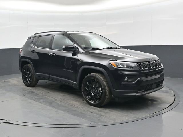 New 2026 Jeep Compass Latitude image 1