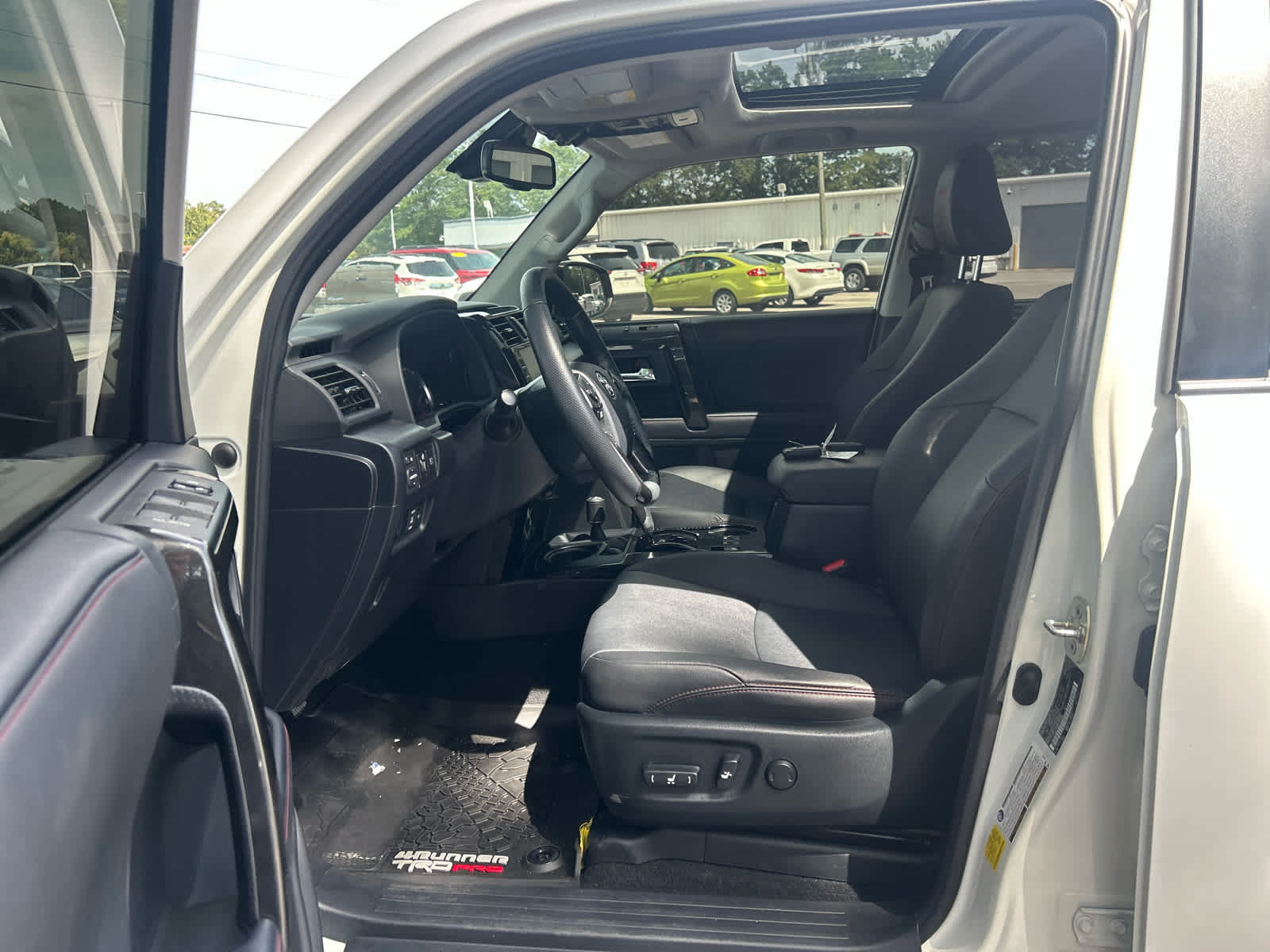 Used 2023 Toyota 4Runner TRD Pro AWD/4WD image 8