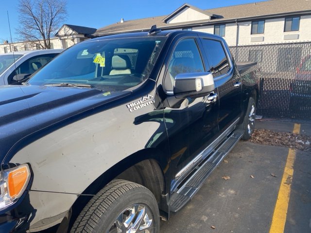 Certified 2023 Chevrolet Silverado 1500 High Country w/ Technology Package image 1